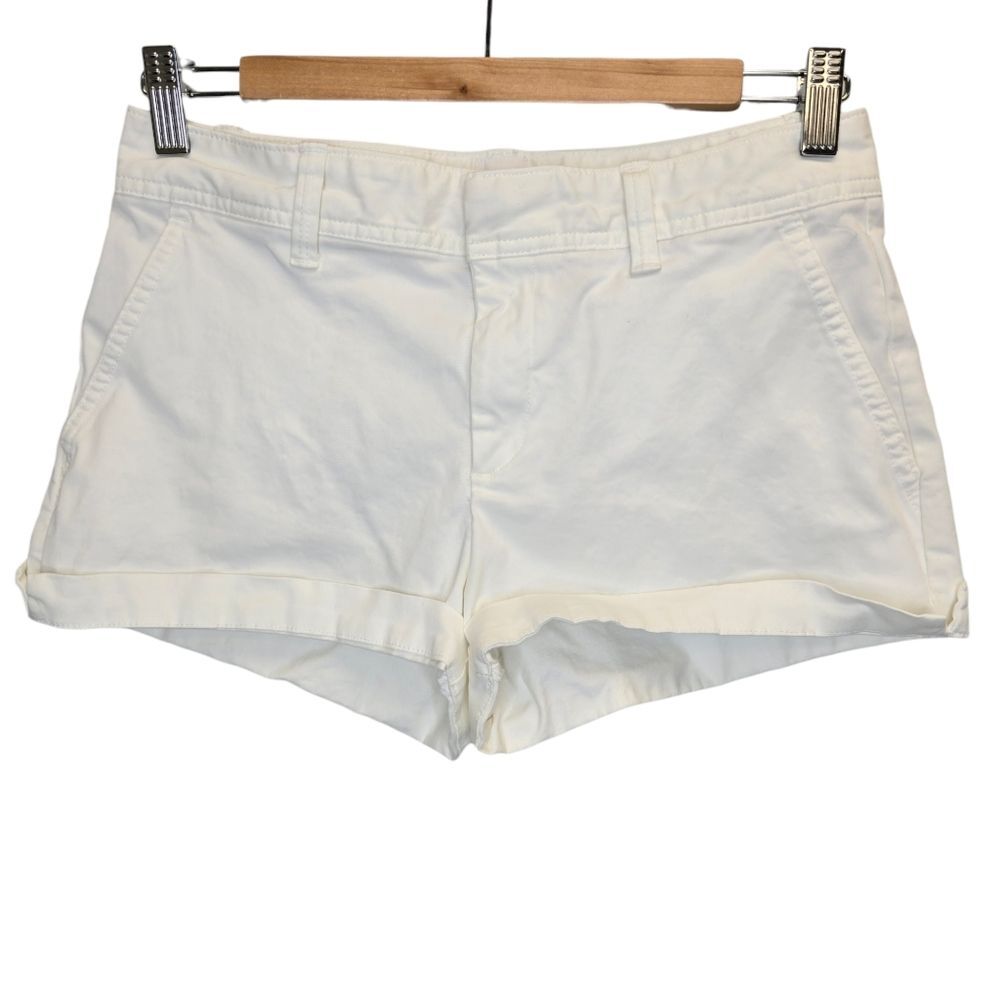 GAP Women's Size 2 Flat Front White Cotton City Shorts
